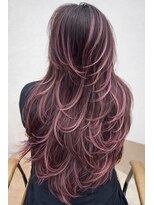 ヌエン 渋谷(NU/EN)&nbsp;バタフライレイヤー/ピンクアッシュハイライト/春カラー