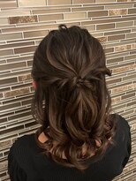 カインド 南青山(hair&make up KIND)&nbsp;ゆるふわハーフアップ