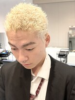 イズ(iss)&nbsp;【大須/矢場町】イージーパンク　抜きっぱなしブロンド