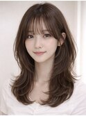 ミディアムレイヤー レイヤーカット 顔まわりレイヤー