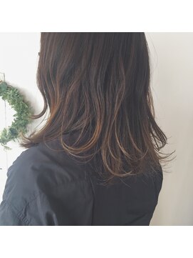 フォーク(FOLK) 柔らかグラデーションカラー