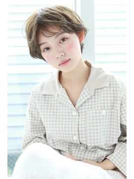 ネオリーブ アンド 渋谷店(Neolive &) 透明感のあるショートスタイル