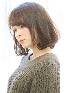 ラグエル(RAGUEL) 30代からの大人女性にオススメ伸ばしかけボブ