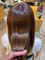 ジーナ 本八幡(Zina)&nbsp;大人かわいい20代30代40代小顔ショコラベージュ　Zina本八幡