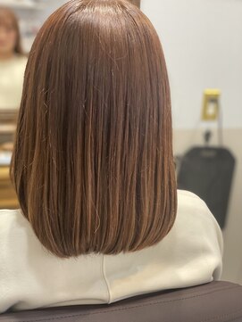 バイラ(Bailar) Bailar【バイラ】内巻きレイヤーロブ×ブラウンカラー