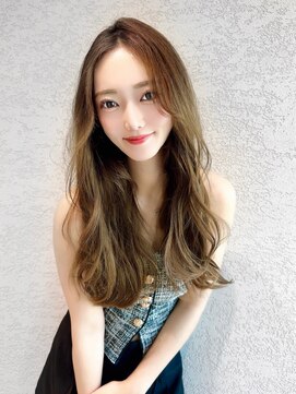 ロンドアリシア 金山(Lond Alexia) 20代30代　レイヤー　グレージュ　髪質改善 縮毛矯正 1025