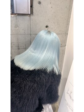 モニカ 原宿店(MONIQA) 水色カラー