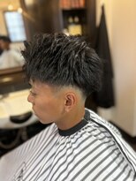 ジールアンドニコ(Zeal & nico.)&nbsp;スキンフェードカット