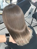 ロイス 渋谷(ROIS)&nbsp;ボブルフ/ネビージュ/小顔/ワンレン/スモーキーアッシュ[渋谷駅]