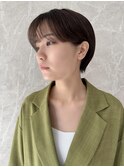 オリーブベージュ / 小顔ショート