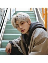 グラッジ 池袋(GLADGE)&nbsp;GLADGEメンズスタイル、アッシュグレー