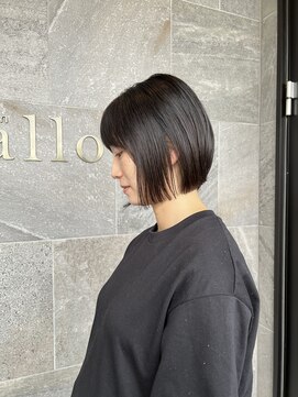 メゾン アヴァロ(Maison Avallo) ナチュラルテイストのミニボブ