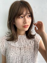 エマ ギンザ(EMMA GINZA)&nbsp;品よく見せる　大人の抜け感ミディボブ