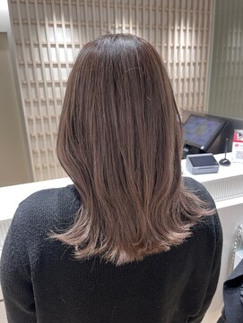 ロベック(Lobec SAKAE) グレージュ