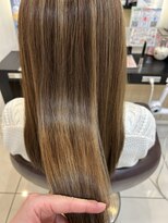 カール 鶴川店(K：R)&nbsp;ハッシュカット/グレージュ/ツートンカラー/鶴川