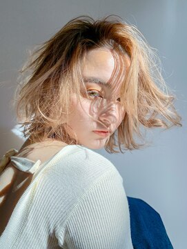 アルバム 銀座(ALBUM GINZA) カーリーボブ_マロンベージュかきあげロングアースカラー_8432