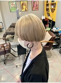 金髪マッシュ
