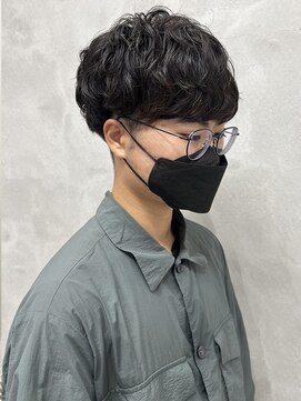 ウクラ バイ レシッド 池袋(uchla by rcid) 爽やか黒髪☆ゆるふわシークレットパーマ×韓国マッシュショート