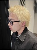 刈り上げないショート×抜きっぱなしブロンド