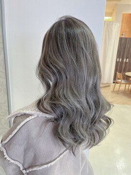 ウィル 西宮店(WiLL) 【大人可愛い20代30代40代】グレージュハイライト