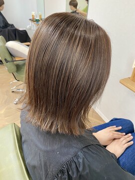 カラハ(Calaha) 白髪ぼかしナチュラルハイライト