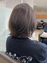 ファースト 泉中央店(first) レイヤーボブ / 透明感グレージュ