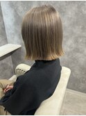 切りっぱなしボブ/グレージュ