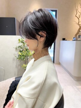セラ(cella) くびれ/ショート/丸み/大人可愛い/名古屋【岡村大介】