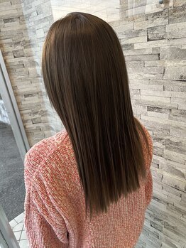 クリスタル(CRYSTA)の写真/広がりが気になるロングも綺麗にまとまる＊毎日のスタイリングが楽しくなる、自慢の髪質とスタイルへ♪