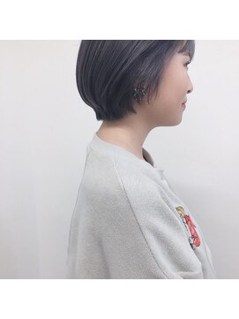 ガーランドウメダ(Garland umeda) 暗めラベンダー×ショートボブ