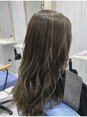 ハイライト×シルバーグレージュ