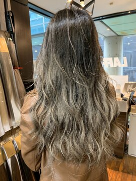 ラフ 難波店(LAFF) #黒髪#ボブルフ#ネビージュ#小顔#ワンレン