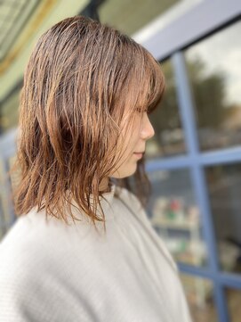 レークプラッツ(lekplats) ゆるふわ波ウェーブ風パーマ