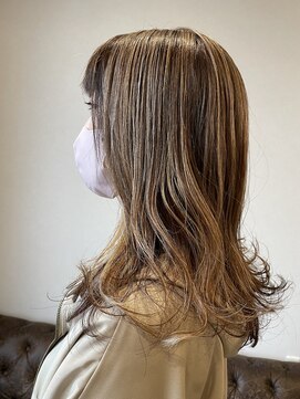 ショウビット(Show Bit) ベージュハイライト