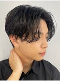 【黒髪波巻きツイストスパイラルパーマ、韓国風メンズカット】