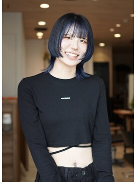 ミューズ バイ ケンジ(MUSE by KENJE) 平塚美容院/ウルフカット/ボブウルフ/ハイライト/ブルーカラー