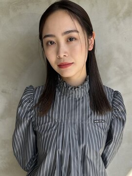 クリーム(CREAM) オリーブカラー◇ワンレンミディアムスタイル