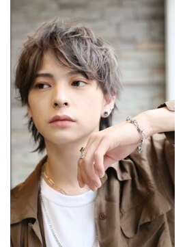 ルーツ(ROOTS) 透明感カラー ハイライト グレージュ ウルフヘア 渋谷 ROOTS