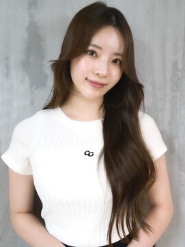 ロンプ(romp) 韓国ヘア/小顔レイヤー／グレージュカラー/髪質改善