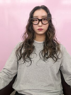 キジ(KIJI) ロングパーマ/スパイラル