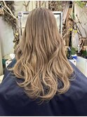 ロングヘアスタイル【ブリーチカラー】【カット】【西武新宿駅】