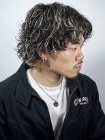 プレミアムバーバー 目黒店(PREMIUM BARBER produce by HIRO GINZA) サーフカールセンターパート