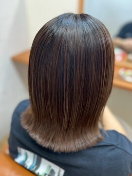 ヘアーブランドジン ティアラ(HAIR BRAND Jin Tiara) 酸性ストレート×白髪ぼかしハイライト【松山美容室】