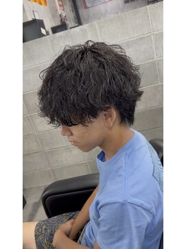 ダズ(Dazz) 波巻きスパイラル刈り上げ無し