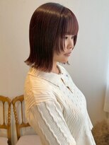 アモレット(amoretto)&nbsp;顔周りカット 20代 外ハネボブ 艶髪 ピンクブラウン レイヤー