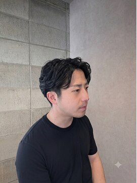 ワンワンオー バーバーショップ コンチネンタル(@110 BARBER SHOP continental) サイドパート