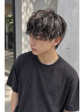 ネオリーブ モカ 川崎チネチッタ店(Neolive mocca) ツイストスパイラル×ハイライトマッシュ