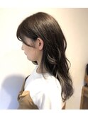 鎖骨下ミディ×バイオレットアッシュ