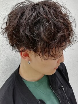 アッシュ 元住吉店(Ash) センターパートのスパイラルパーマスタイル