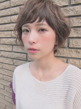 マグノリア オモテサンドウ(MAGNOLiA Omotesando) 前髪が大人かわいいくしゃっとパーマ